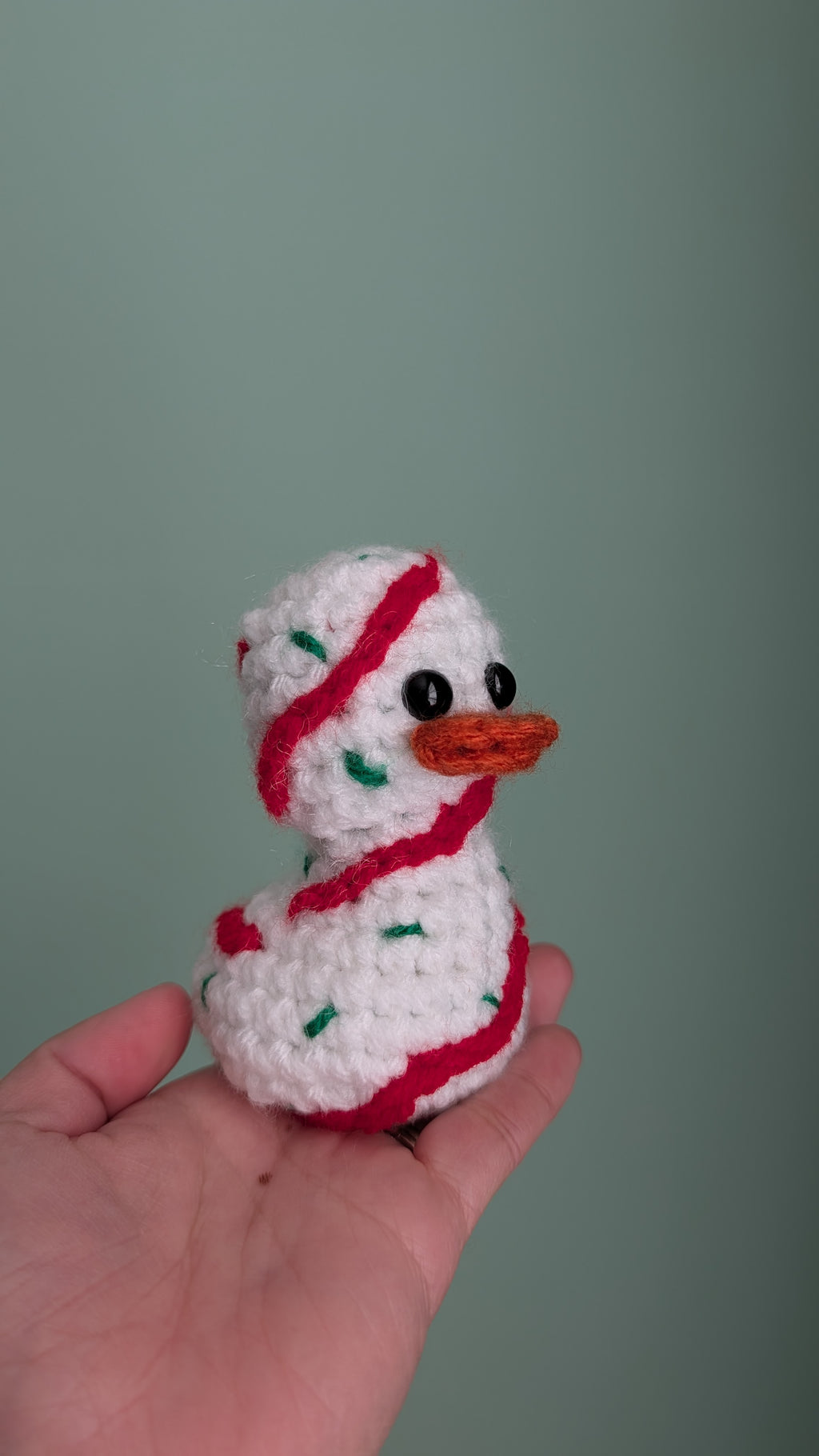 Christmas Tree Cake Duck